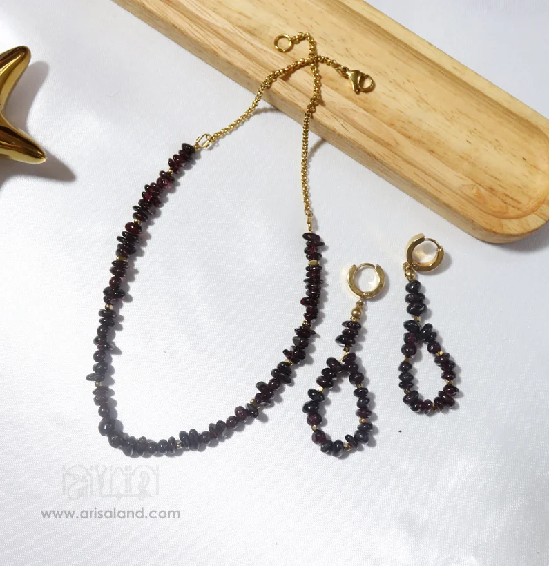 G-01 گردنبند و گوشواره گارنت