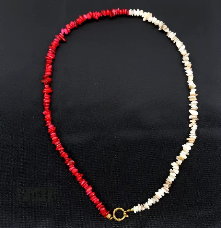 گردنبند صدف و مرجان با قفل ملوان