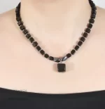 گردنبند اونیکس مربع با آویز اونیکس و حدید کد 58 - Image 2