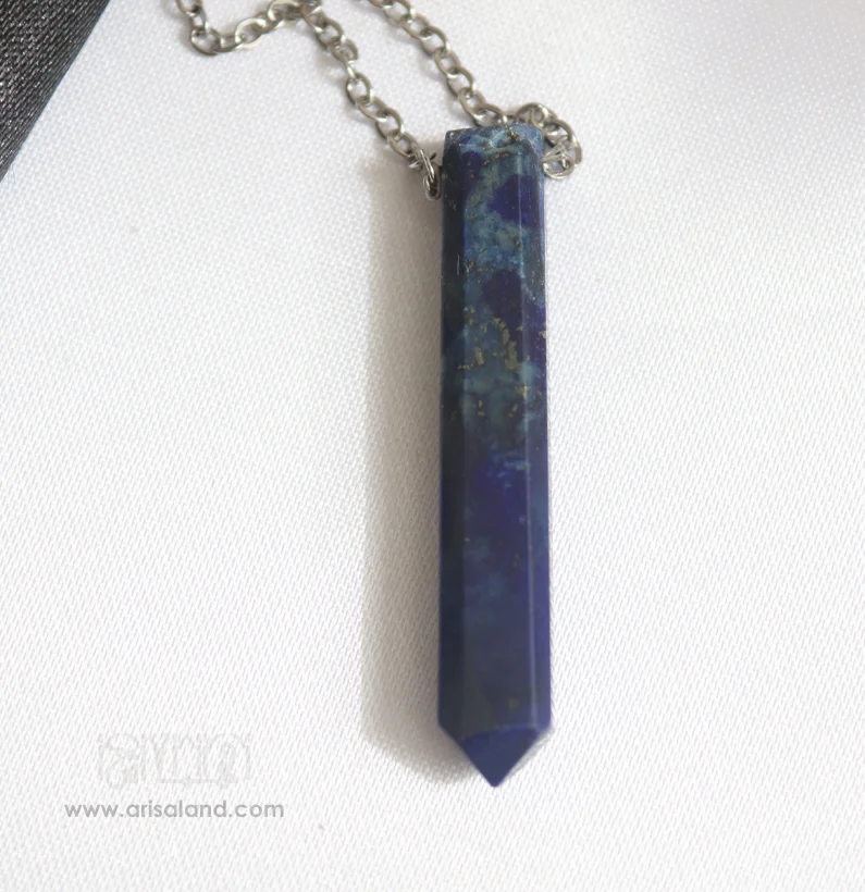 lajevard-m-01 ست لاجورد با آویز منشور کد 67 - Image 2