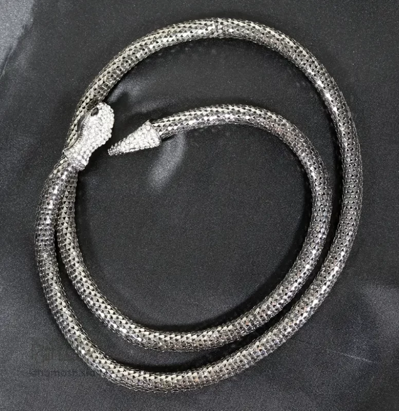 گردنبند مار