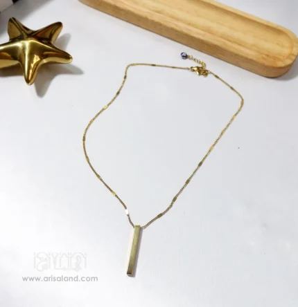 گردنبند با آویز مکعب مستطیل