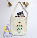 کیف پارچه ای توت بگ گلدوزی دست دوز