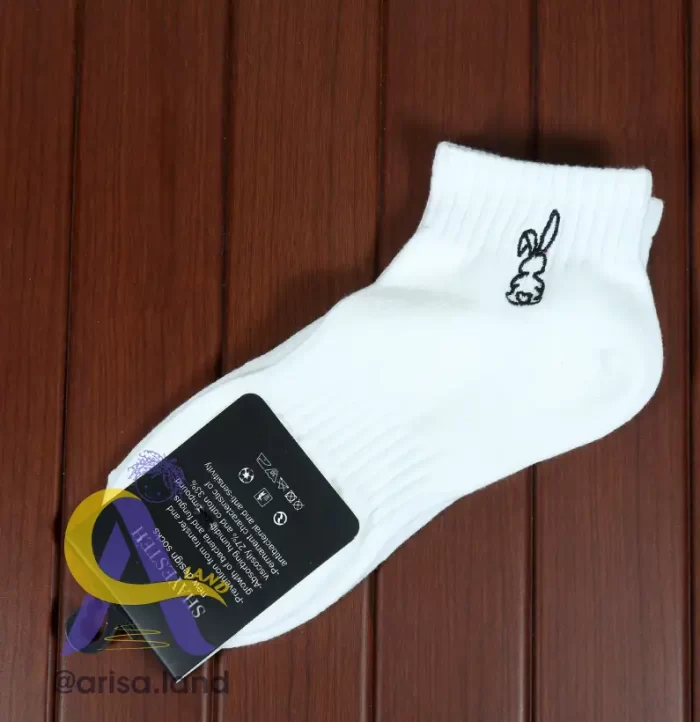 white sock 01