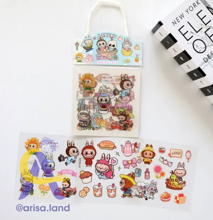 sticker 3 labubu 01