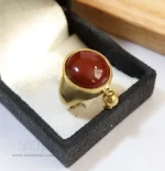 انگشتر برنجی با نگین گرد قهوه ای و آویز انار کد 507 - Image 2