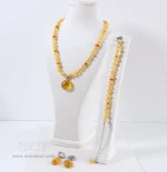 سرویس کهربا با آویز کهربا پودری حشره دار سنتتیک-212